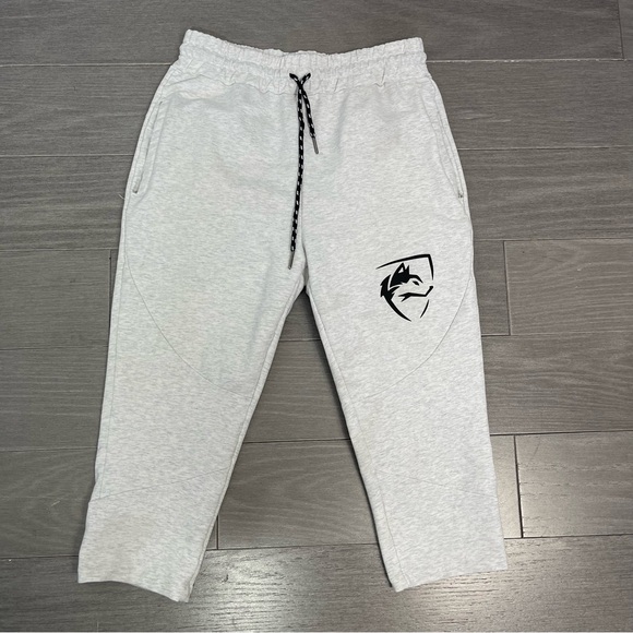 ALPHALETE Light Heather Gray Crop Capri High Rise Sweat Pant Jogger M Gym Lounge - Picture 4 of 13